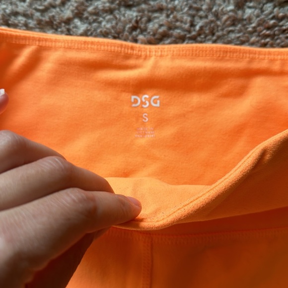DSG 8” inseam high rise Biker shorts with pockets - Picture 2 of 9